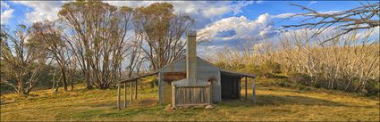 Bradley and O'briens Hut - Kosciuszko NP - NSW (PBH4 00 12507)